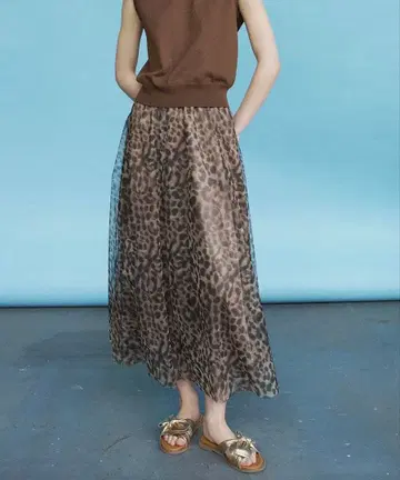 새상품 스트로베리 필드 ichie 샤샤 스커트