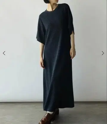 야마다야 RADIATE 하프 슬리브 원피스