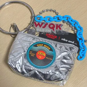 [ 24시간 이내 발송 ] 기묘한 이야기 niko and 파우치