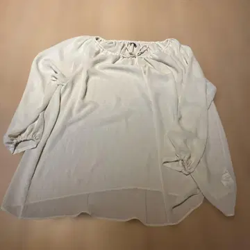 Plage 아이보리 긴팔 블라우스