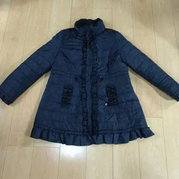 새상품급 네이비 프릴 달린 다운 자켓 앤러브 &Love LL