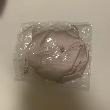 젤라또피케 고양이 얼굴형 파우치 옅은 핑크색 새틴