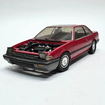 타미야 1/24 혼다 프렐류드 완성품