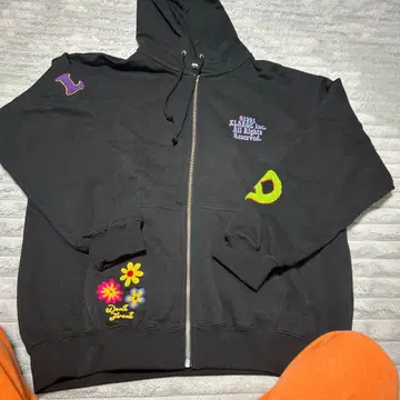 블랙 자수 꽃무늬 후드티 L 이것도 새상품급