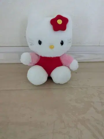 헬로키티 봉제 인형
