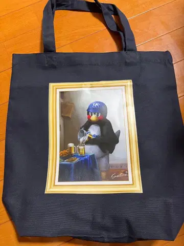 야쿠르트 스왈로스 츠바쿠로 예술의 가을 토트백 (루비 따르는 새)