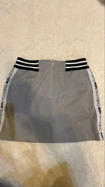 새상품급 New Balance 골프 스커트 그레이 0 S 사이즈
