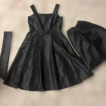 PEYTON PLACE 블랙 플레어 스커트 M 사이즈