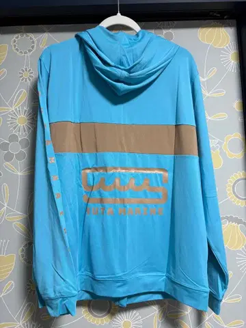 muta 스카이블루 스트라이프 후드티 사이즈 8