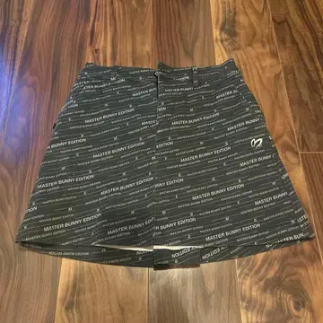 MASTER BUNNY EDITION 스포츠 스커트