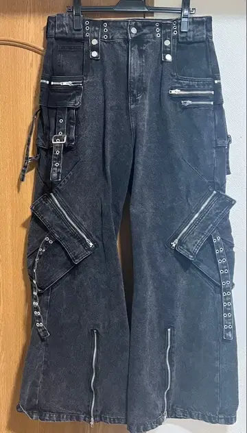 블랙 와이드 레그 데님 팬츠