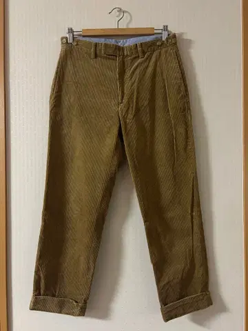 BEAMS+ 코듀로이 치노 팬츠 브라운