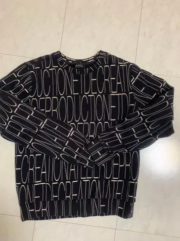 A.P.C. 문자 프린트 트레이닝복 S 사이즈