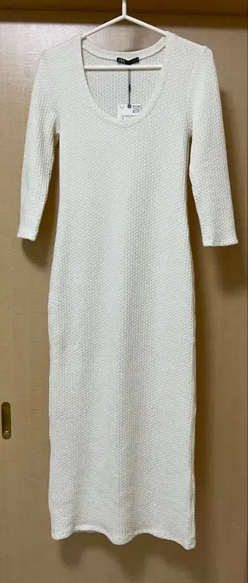 새상품급 ZARA 자라 원피스 미사용 새상품