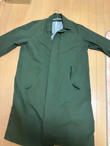 코트 가격 인하 가능