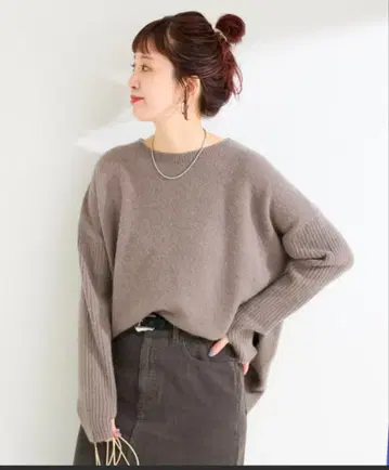 B.C STOCK 수모 혼방 소매 리브 풀오버