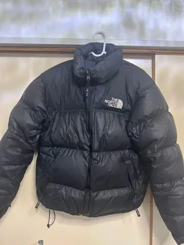 THE NORTH FACE 블랙 다운 자켓