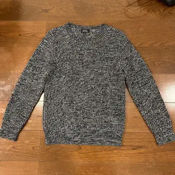 A.P.C. 크루넥 스웨터 XS
