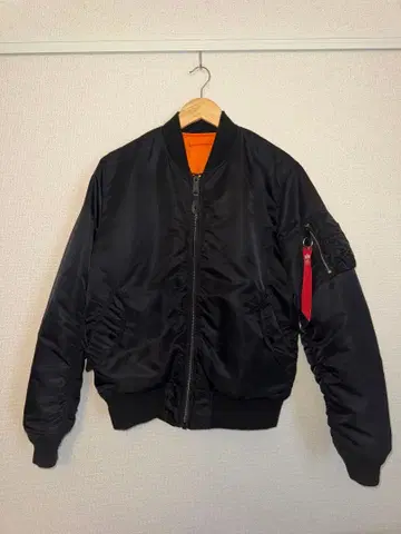 Alpha MA-1 남성용 리버서블 블랙 x 오렌지