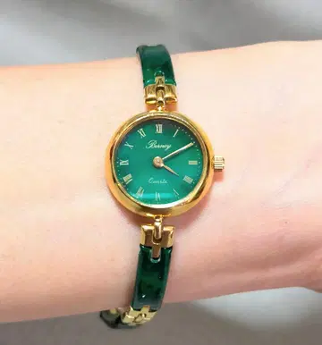 BERNY 그린 다이얼 손목시계 쿼츠 작동