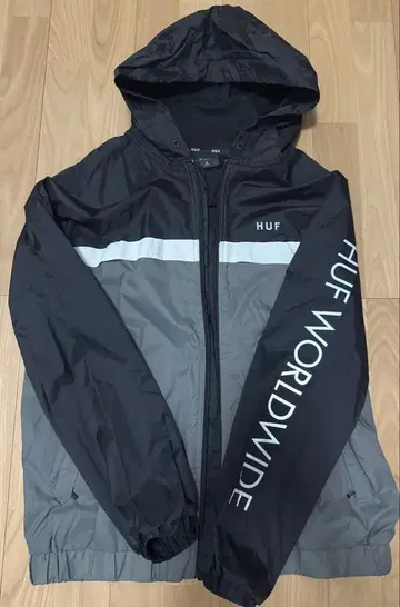 HUF 나일론 자켓 M 블랙 그레이