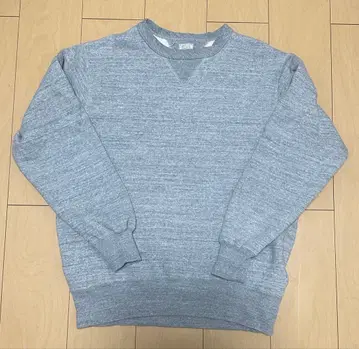 10 OZ. LOOPWHEEL CREWNECK SWEATSHIRT