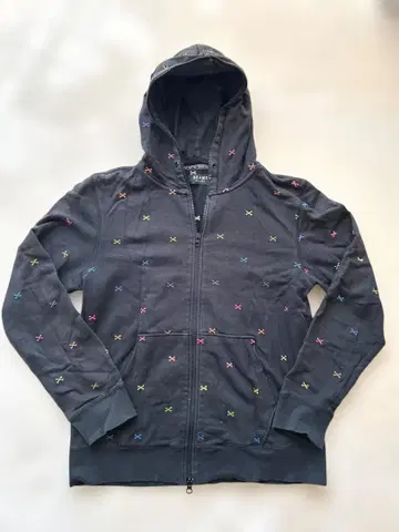 BEAMS HEART 컬러풀 자수 풀 지퍼 후드티 [ M 사이즈 ]