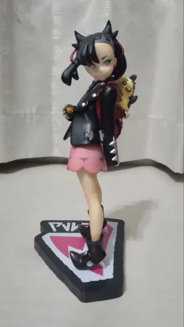 포켓몬 센터 마리&모르페코 피규어