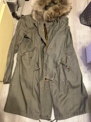 저널 스탠다드 모즈 코트 퍼 포함