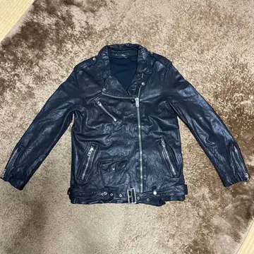 Sisii 라이더 자켓 블랙