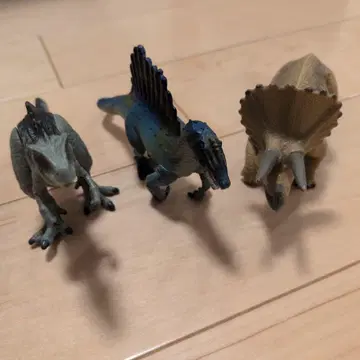 아니아 공룡 피규어 스피노사우루스 기가노토사우루스 트리케라톱스