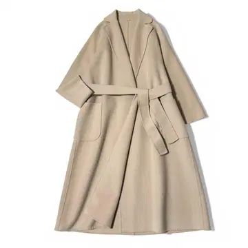 컨디션 최상 정가 8만 두지엠 클라세 Victorian Ailes 코트