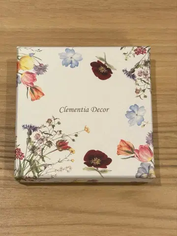 Clementia Decor 하트형 목걸이