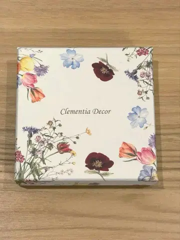 Clementia Decor 하트형 목걸이