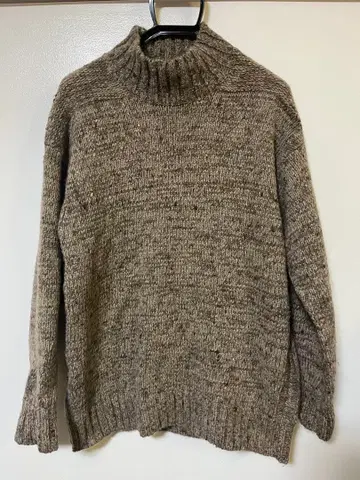 AUBERGE 캐시미어 혼방 니트 스웨터 사이즈 42