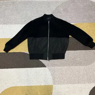 Armani Exchange 블랙 자켓 S 사이즈