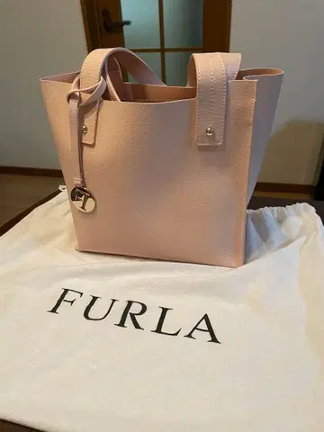 FURLA 핑크 토트백