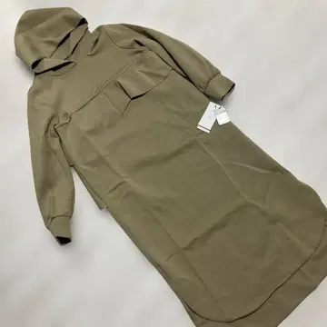 택 포함 새상품 Vin 후드 부착 프릴 롱 원피스 17000엔