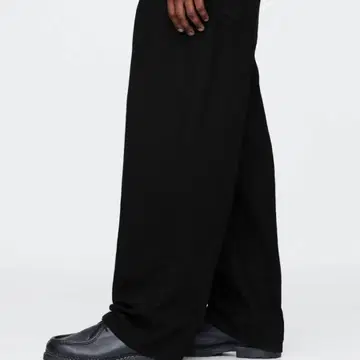 Gap 슈퍼 배기 데님 31/30 블랙