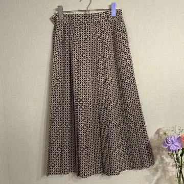 TOMORROWLAND collection 커먼 플라워 플리츠 스커트