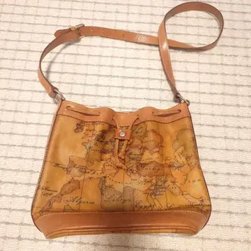 플리마켓 클라세 가죽 숄더백