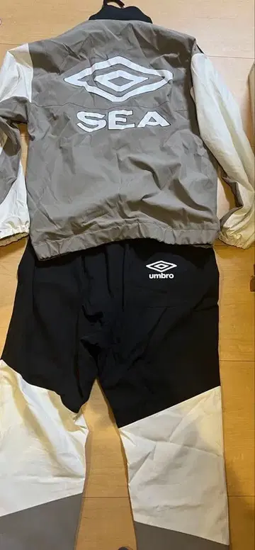Umbro WINDANDSEA 자켓 팬츠 세트