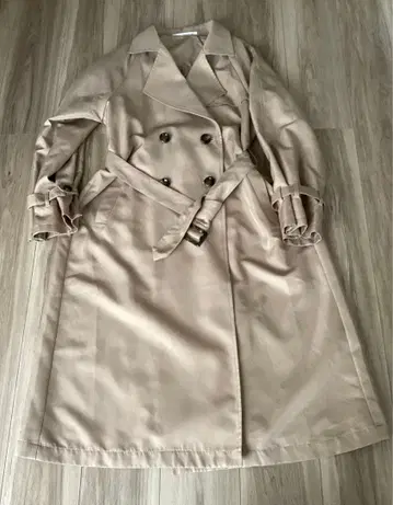ELENCARE DUE 베이지 트렌치코트 프리 사이즈