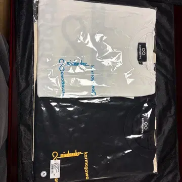 karmagawa x mindseeKer 콜라보 T셔츠 2장 세트 토트백