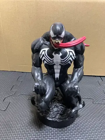 베놈 스탠드 피규어 약 24cm