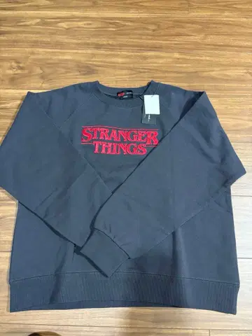 STRANGER SHINGS niko and - 콜라보 맨투맨 풀오버