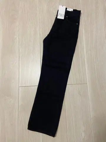 ZARA 맘 핏 하이 라이즈 데님 팬츠 EU 34 블랙