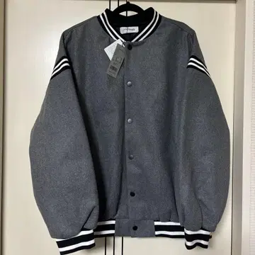 JEANASIS 지나시스 라인 바시티 자켓 그레이