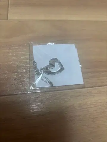 [ ReoNa ] HEART 투어 목걸이