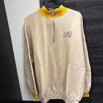 SLOPPY 베이지 하프 지퍼